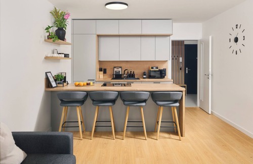 Prague 13 Apartment | Beta Home - free garage, private garden, close to metro