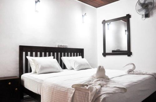 Debarawewa Hotel | Better Yala Home