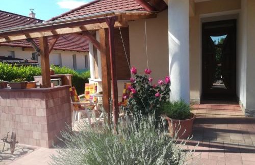 Balatonfuzfo House | Betty Apartman