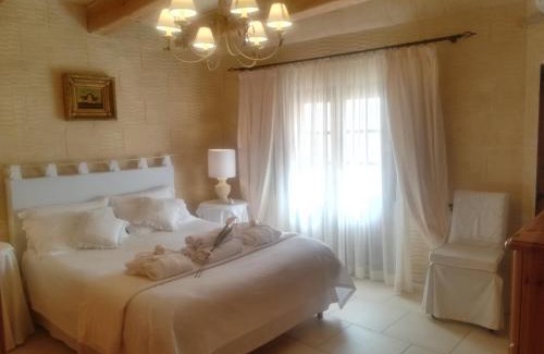 Qala Bed & Breakfast | Betty Cake B&B