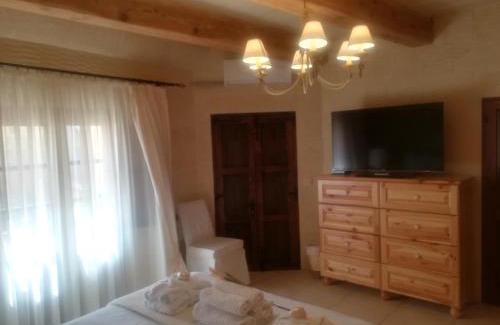Qala Bed & Breakfast | Betty Cake B&B