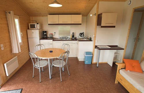 Saint-Meloir-des-Ondes House | Between Cancale and Saint-Malo, comfortable bungalow in a bucolic setting