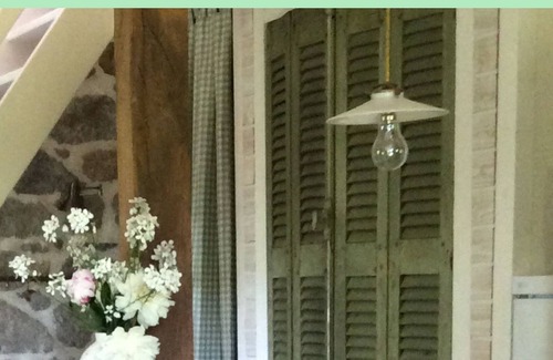 Saint-Julien-pres-Bort House | Between lakes and forests, the Ardoisette charming cottage *** in a 1 ha property
