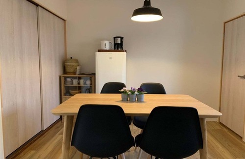 Takatsuki House | Between Kyoto and Osaka , Close to the Station !