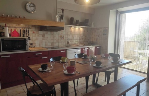 La Selve Cottage | Between Rodez, Albi, Millau and Conques. On the farm. Modular, Quiet, Comfortable!
