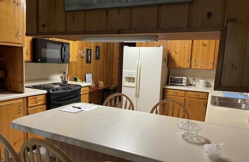 Donalsonville House | Between the city and Lake Seminole. Close to several boat landing