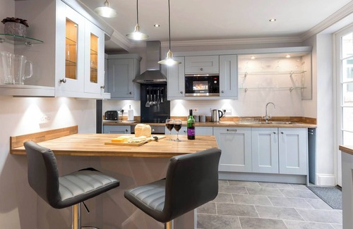 Beverley Cottage | Beverley Minster House