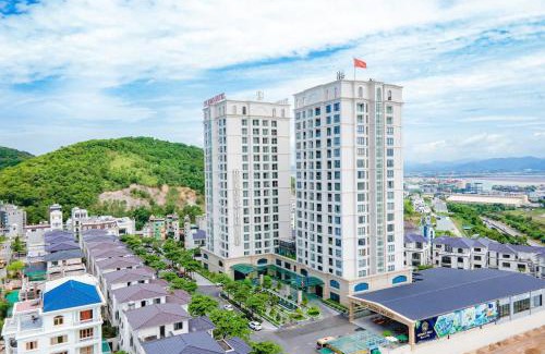 Bai Chay Resort | Beverly Hill Ha Long Villas and Apartments