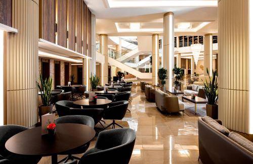 Kazanlak Hotel | 120 m² Hotel ∙ 8 guests