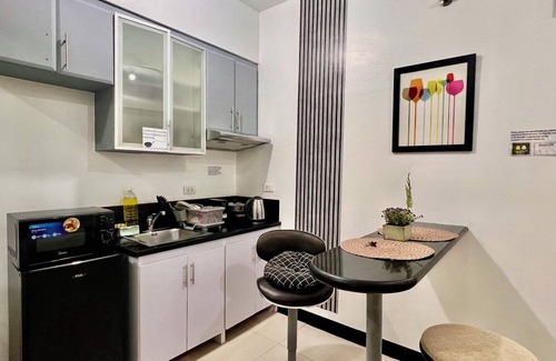 Taguig Apartment | BGC Mckinley Apartment