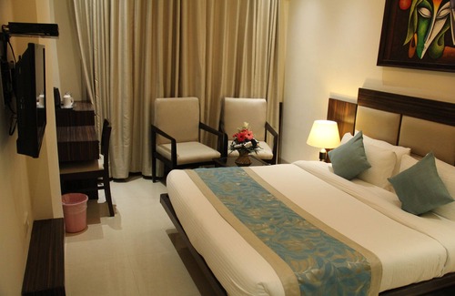 Sikandra Hotel | Bhawna Clarks Inn - Agra