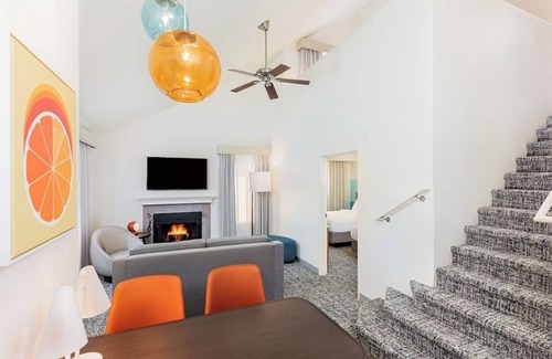 Anaheim Resort Hotel | Bi-Level Loft, Clementine Hotel & Suites, Full Kitchen, Near Disney - 2 Units
