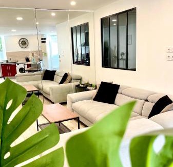Castets-En-Dorthe Apartment | Bienvenue sur l'Escapade au Canal