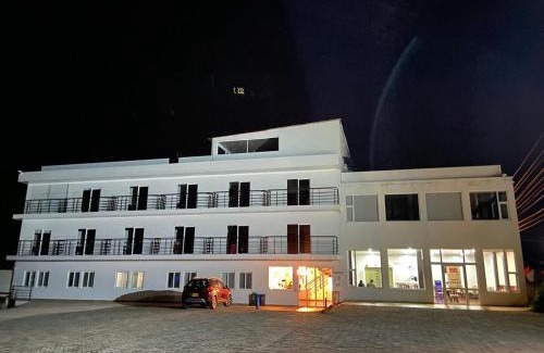 Cuitiva Hotel | Big Day Hotel - Entrada directa al Lago