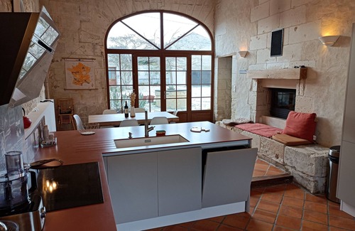 Saint-Dizant-du-Gua House | Big family house with swimming pool