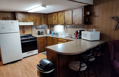 Bronson House | Big Fish Cabins - Cabin #2
