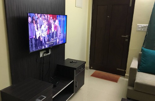 JP Nagar Apartment | Big Luxury Privacy Flat