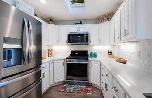 Lake Township House | Big Platte Lakefront Cottage