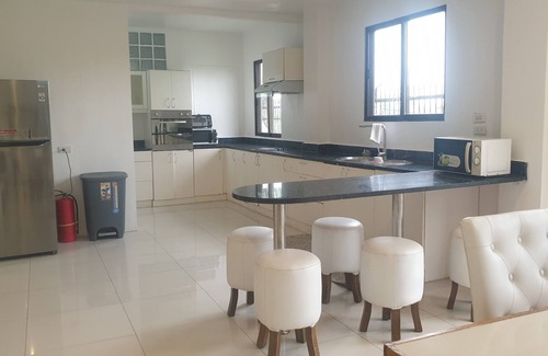 Maribago Villa | Big Pool Villa In Mactan, 30mins Away From Mactan Airport