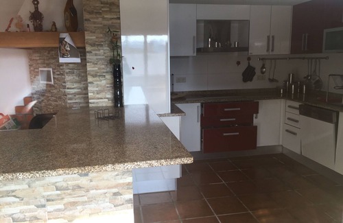 Santo Antonio de Vagos Villa | Big private House, Swiming pool near the sun! All welcome and you will love it!