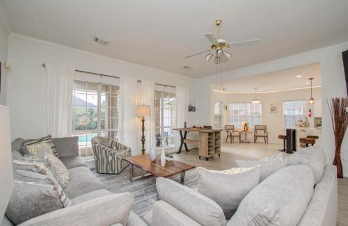 Cypress House | Big Texas Living - Spacious 5-BD with Pool