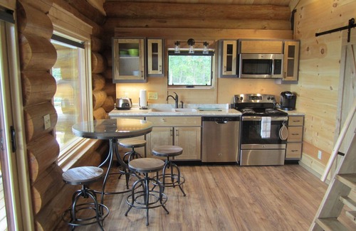 Grantsburg Cabin | BIG TIMBER RIVER CABINS "The Eagle's Nest"