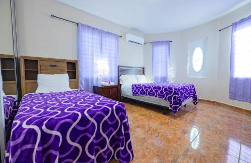 Aceitunas House | Big Vacation House