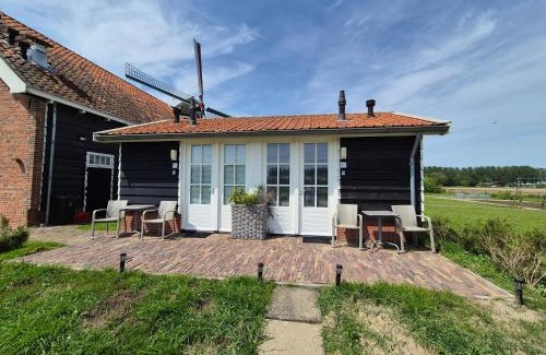 Ovezande House | Bij molen de Blazekop, rustig en landelijk