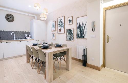 Ametzola Apartment | Bilbao Indautxu I by Aston Rentals