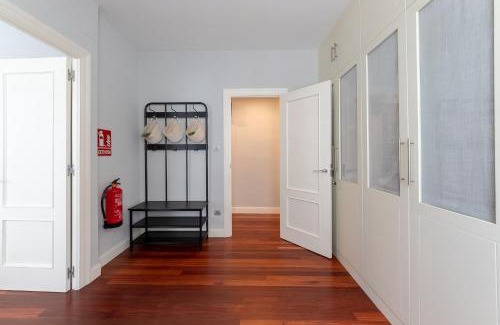 Ametzola Apartment | Bilbao Tranvía 51