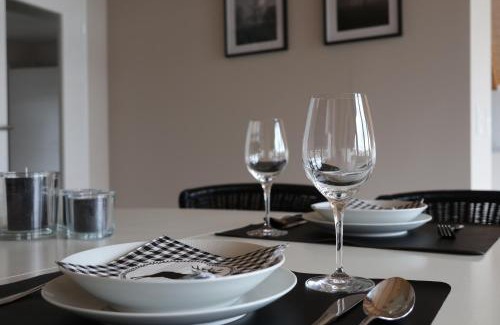 Frommern Apartment | Bilderhaus