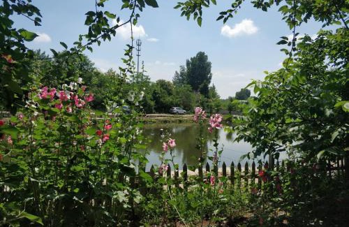 Huairou House | Billina Private Boutique Garden Cottage
