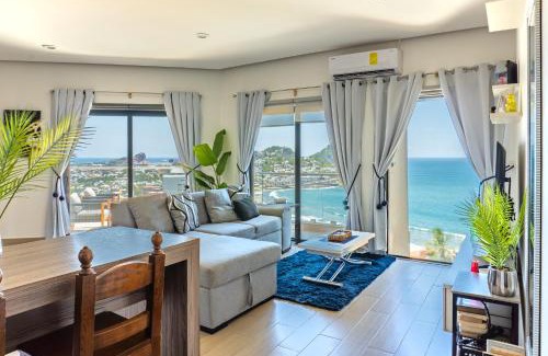 Balcones de Loma Linda Apartment | Billion dollar View with Private Terrace