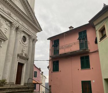 Carro Apartment | Bilocale Mirella