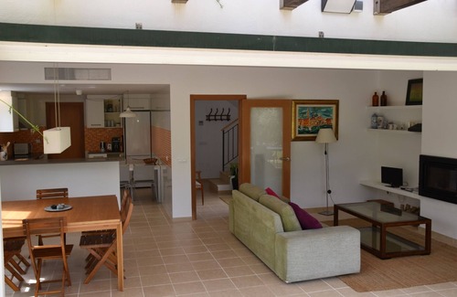 Marina de Son Ganxo Villa | Biniancolla Heura villa with communal pool