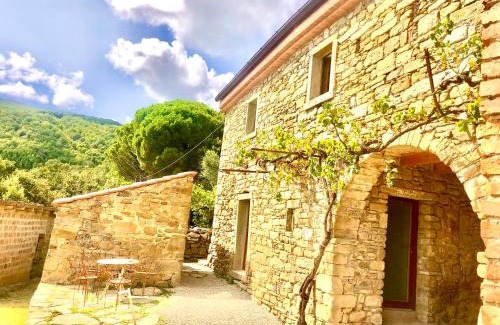Pieve di Chio House | Bio Agriturismo Alba Etrusca di Cortona - Organic Farmhouse- Appartamento Lavanda-Appartamento Rosmarino - vasca idromassaggio esterna da maggio ad ottobre