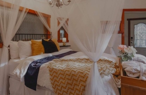 East Hill Apartment | Bird Sanctuary Forested Multi Family Suites