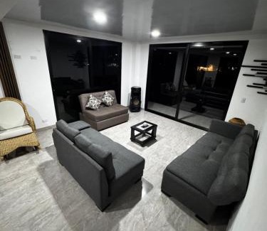 Alcala Villa | Birdhouse85 - Casa campestre