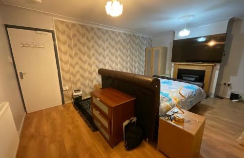 Birmingham City Centre House | Birmingham city centre lovely family gateway