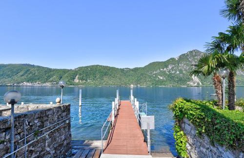 Bissone Apartment | Bissone With Love - Happy Rentals