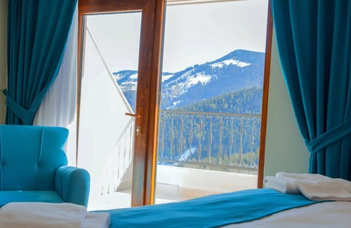 Savsat Hotel | Black Forest Hotel