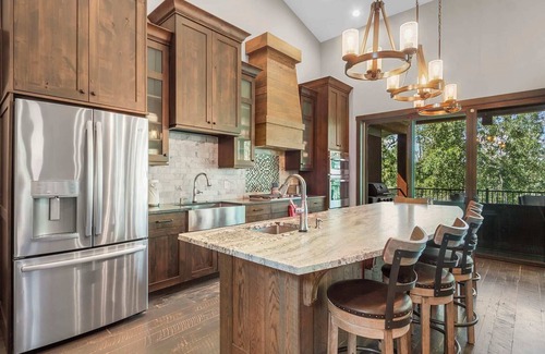 Three Peaks House | Black Hawk Lodge - Luxurious Mountain Retreat