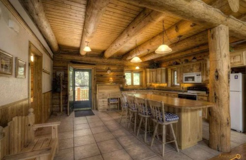 Rapid City Cabin | Black Hills Log Home Creek Side