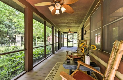 Black Mountain House | Black Mountain Cabin with Screened Porch and Views!