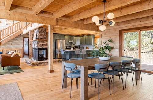 Laurel Ridge House | Black Mountain Retreat: Newly Renovated Luxury, Game Room, VIEWS, Hot Tub