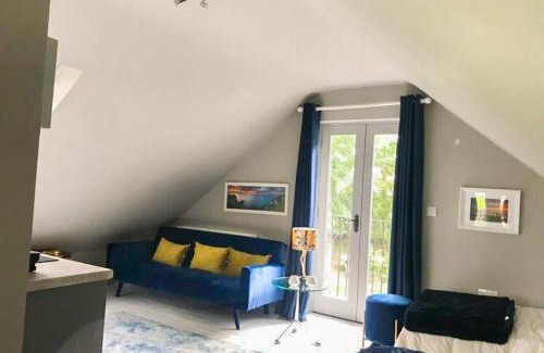 Clady Apartment | Blackberry Loft - a Hidden Gem