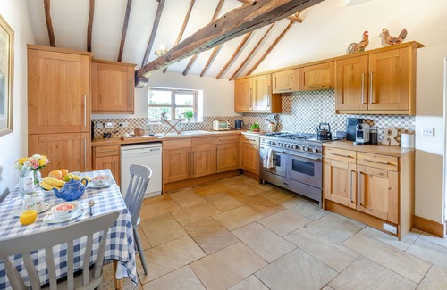 Cowbeech House | Blackford Farm Cottage