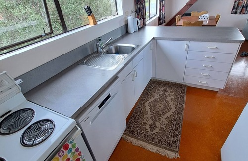 Whangaruru House | Bland Bay Bach