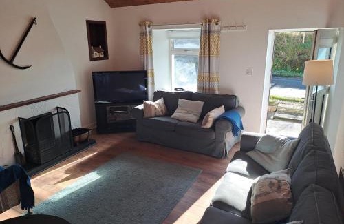 Lecemy House | Blaneys Coastal Cottage