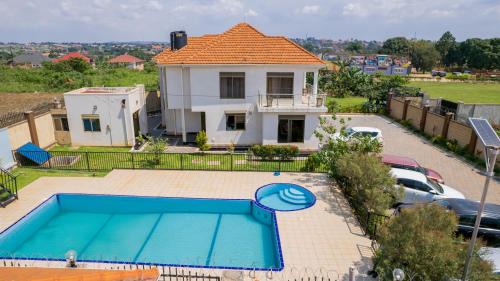 Kireka Bed & Breakfast | Blanket Suites